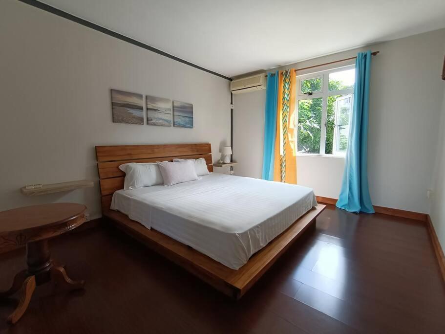 Surf House Holidays Ruisseau Creole 외부 사진